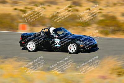 media/Nov-16-2024-Extreme Speed (Sat) [[6587d07cc4]]/Gold Group/Session 3 (The Bowl)/